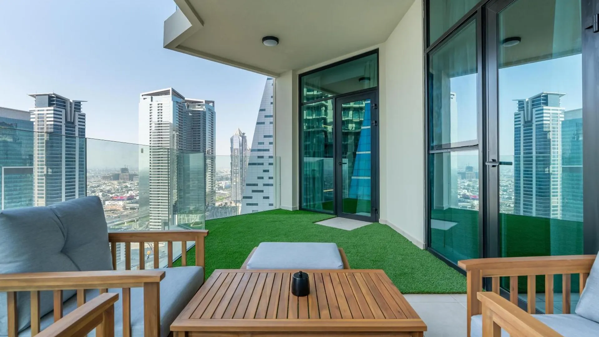 Elite Apartment Near Dubai Mall