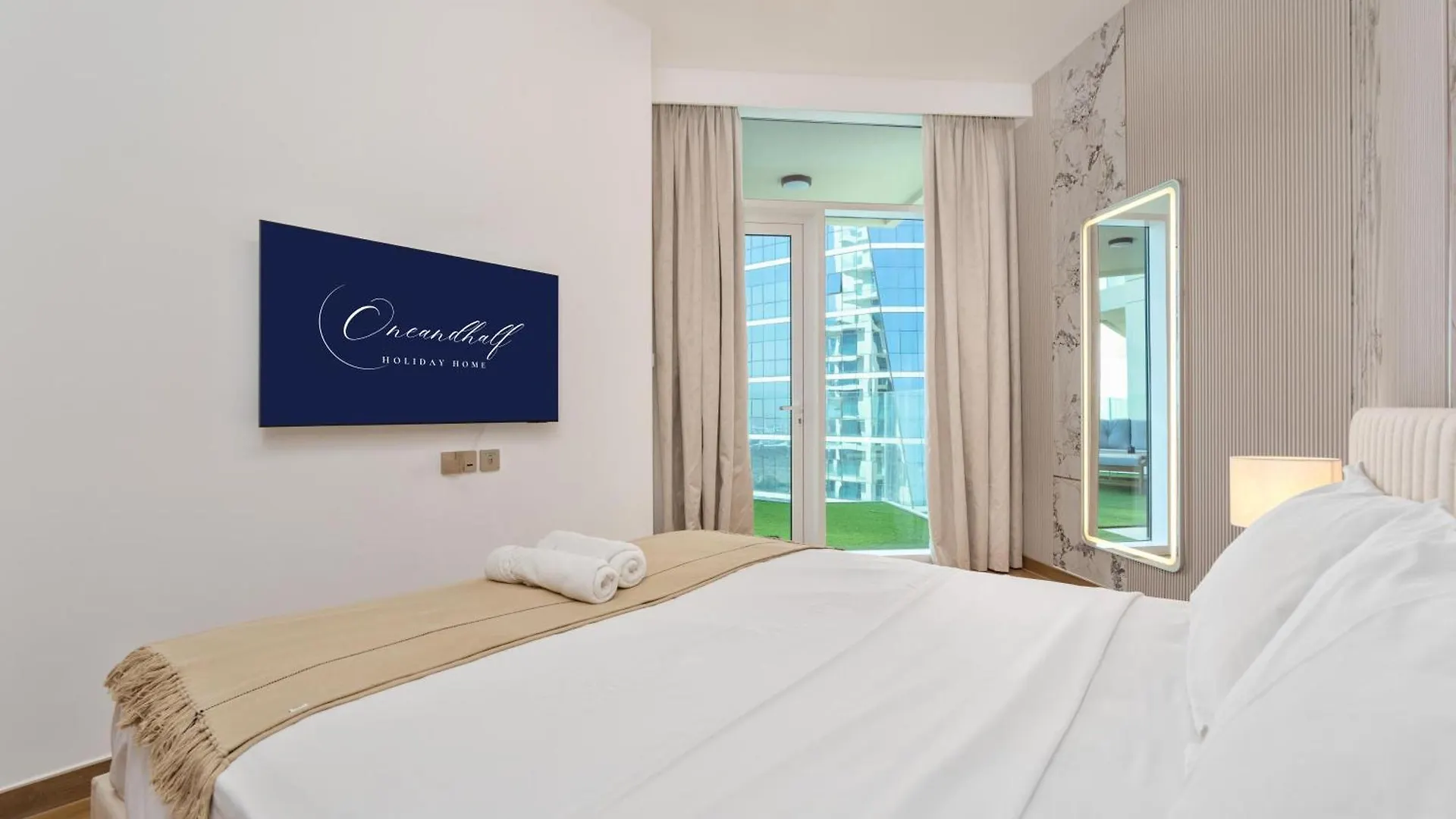 Elite Apartment Near Dubai Mall