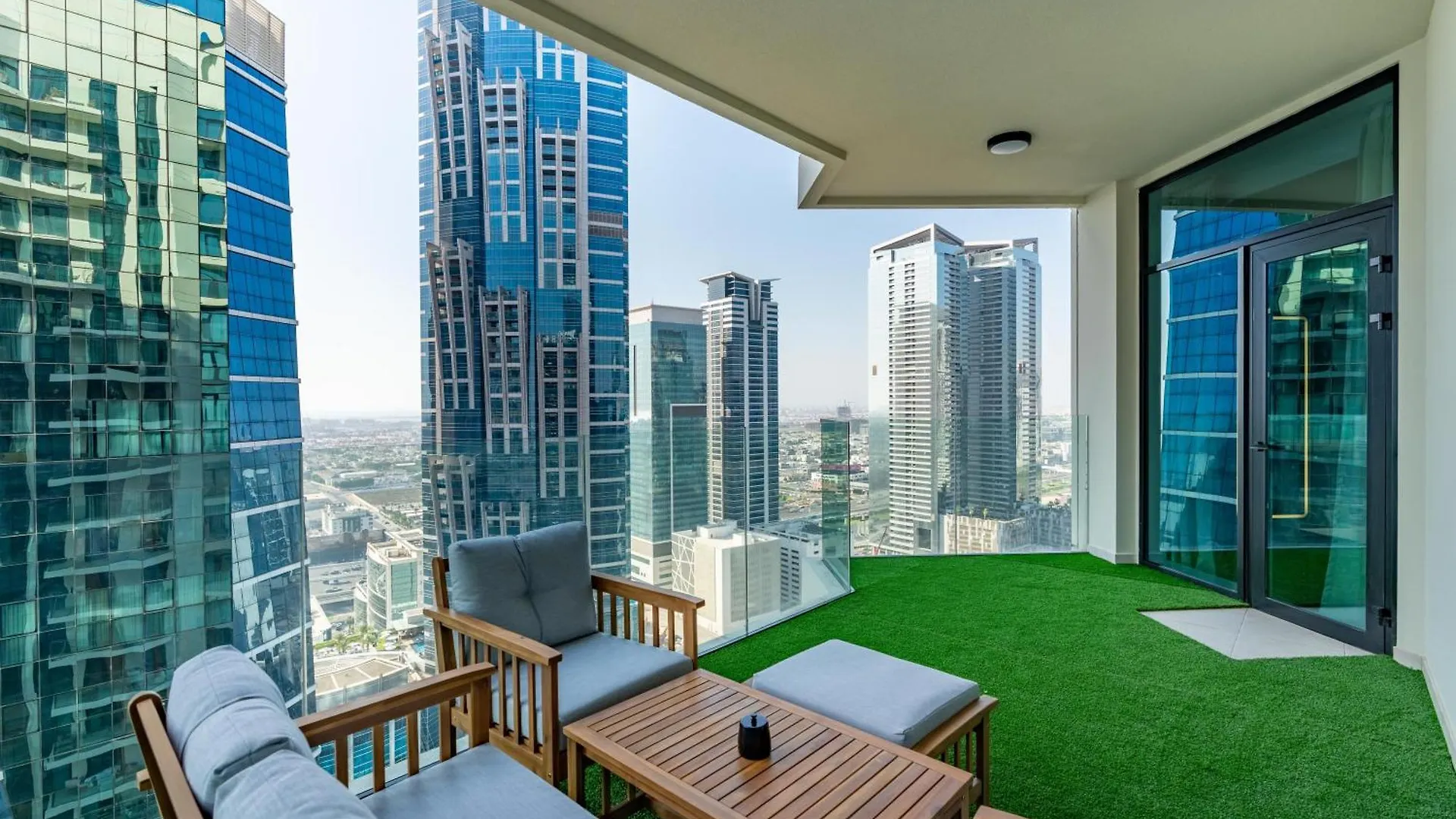 Elite Apartment Near Dubai Mall